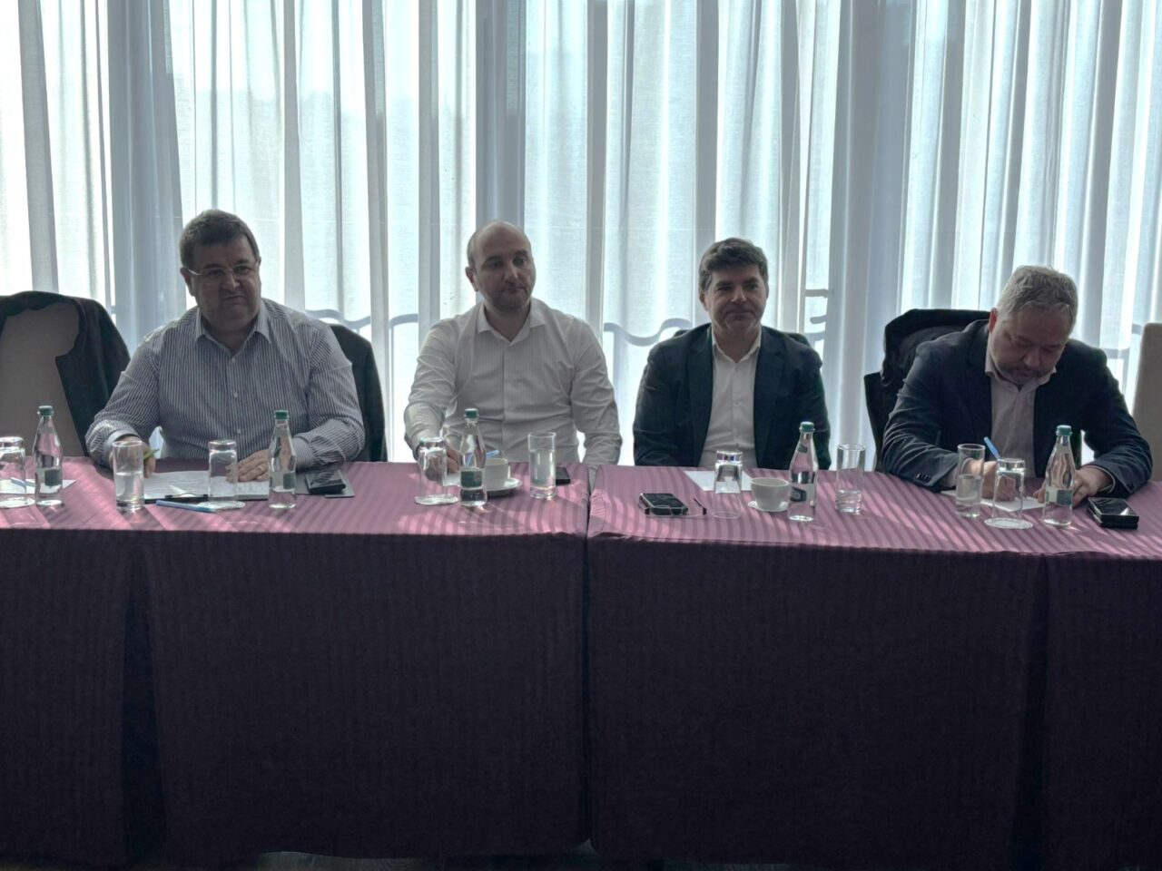 Furnizorii din energie trag un semnal de ALARMĂ că nu mai pot susține actuala schemă de plafonare. Ei au de recuperat de la stat peste 8 mld lei