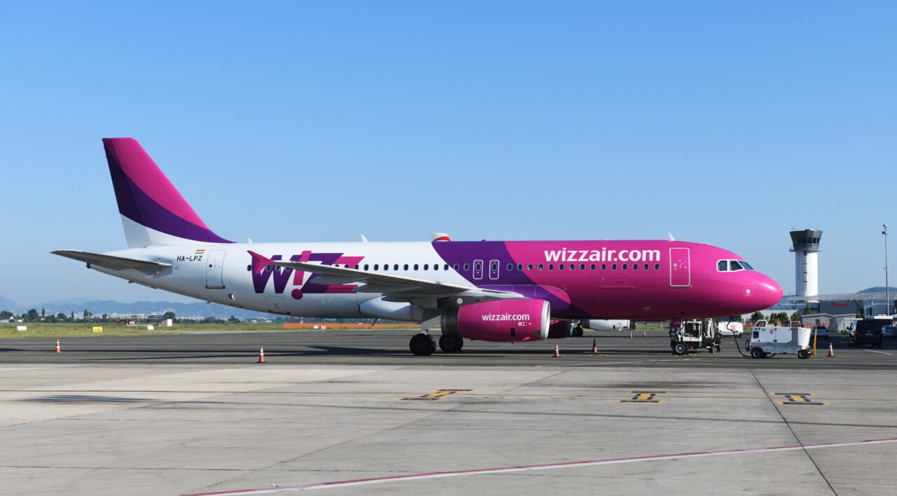 Wizz Air: 40 de AVIOANE vor rămâne la sol până la finalul anului 2026. Care sunt motivele