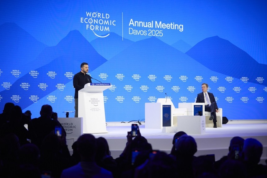 Volodimir Zelenski, la Davos: UE, a treia prioritate a lui Trump. Europa trebuie să se ridice SINGURĂ