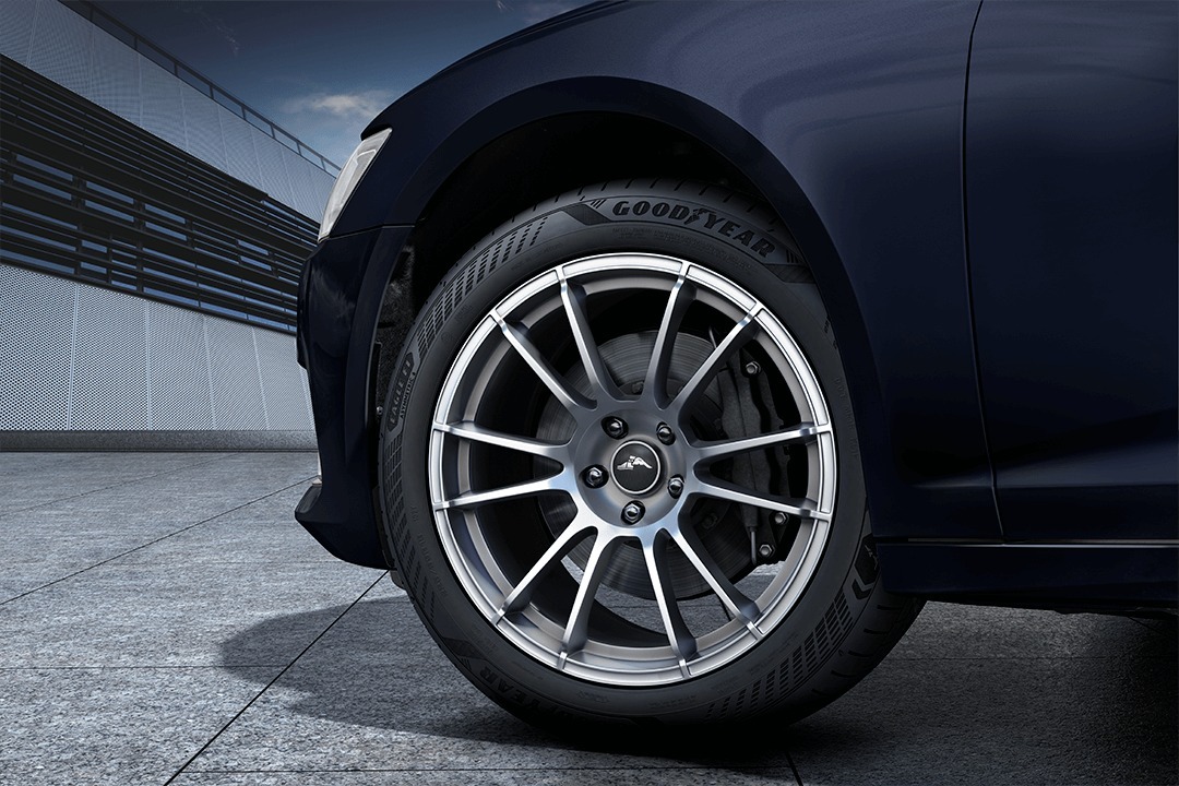 GOODYEAR extinde gama EAGLE F1 ASYMMETRIC 6 cu cea mai mare varietate de dimensiuni de până în prezent 