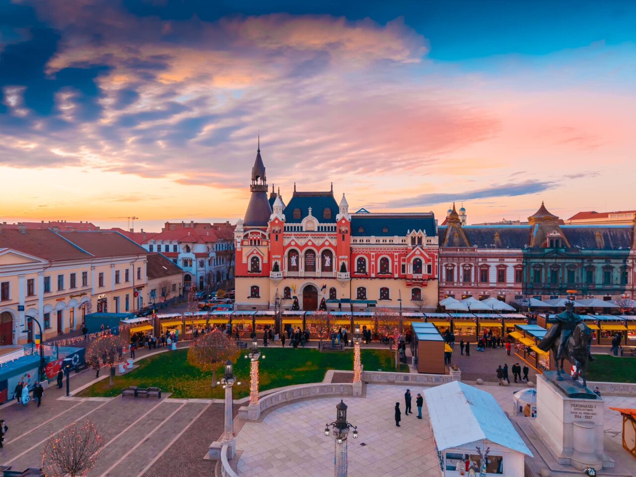 Transport gratuit și reduceri la restaurante și cafenele pentru turiști într-un ORAȘ din România, în 2025