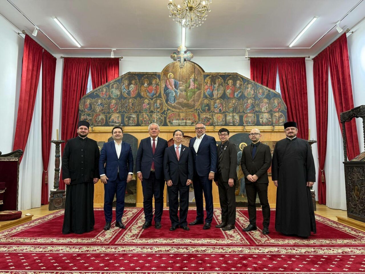 Ambasadorul Japoniei, în vizită la Buzău, primit de Lucian Romașcanu. Ce a vizitat delegația niponă