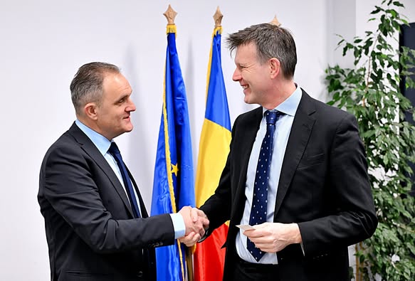 Vizita ambasadorului britanic în Prahova: Discuții despre INVESTIȚII în apărare, energie și infrastructură