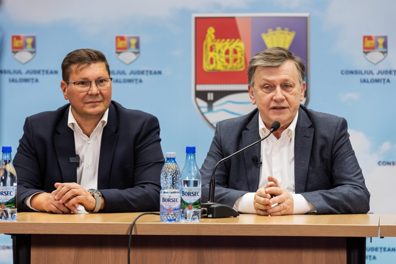 Crin Antonescu, la Ialomiţa: Doar împreună, PNL-ist, PSD-ist, patron de chioşc sau medic, putem să facem faţă PERICOLULUI real