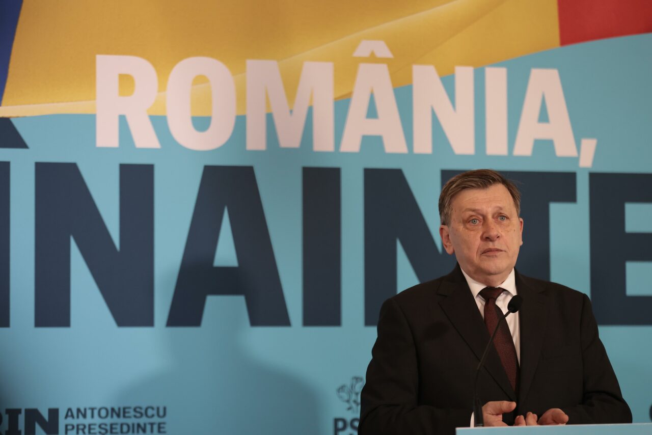 Crin Antonescu explică METAFORA „România, un avion în picaj”: Am tot respectul pentru votanții domnului Călin Georgescu, pentru toți, până la ultimul