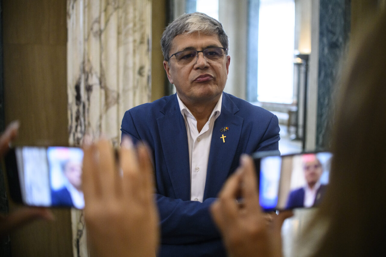 Investiții din fonduri eurpene de peste 1,7 miliarde de euro în SĂNĂTATE. Marcel Boloș: „Peste 200 de milioane de euro în oncologie”