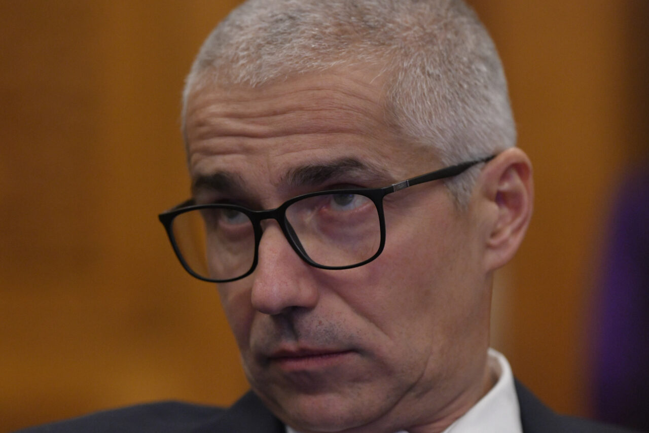 Ministrul Justiției, reacție la cazurile „notorii”, Georgescu și frații Tate: „Justiția trebuie să rămână apolitică, independentă și IMPARȚIALĂ”