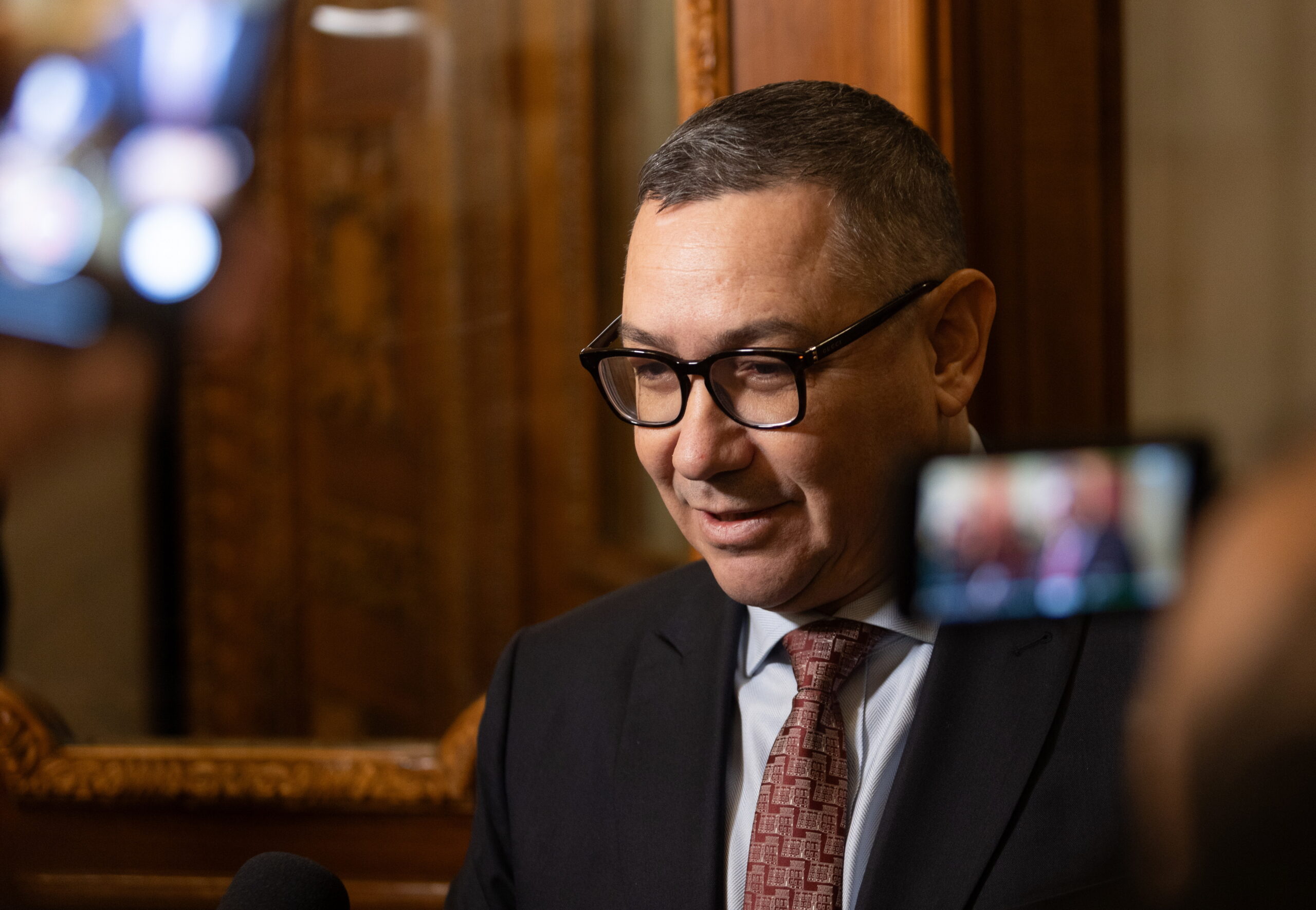 Victor Ponta: Echipa oligarhică ce a stăpânit România pe vremea lui IOHANNIS nu mai poate să se perpetueze la putere