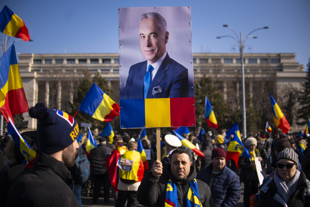 Marea strângere de semnături pentru Călin Georgescu ar putea aduce RESTRICȚII de circulație în București. Ce transmite Brigada Rutieră