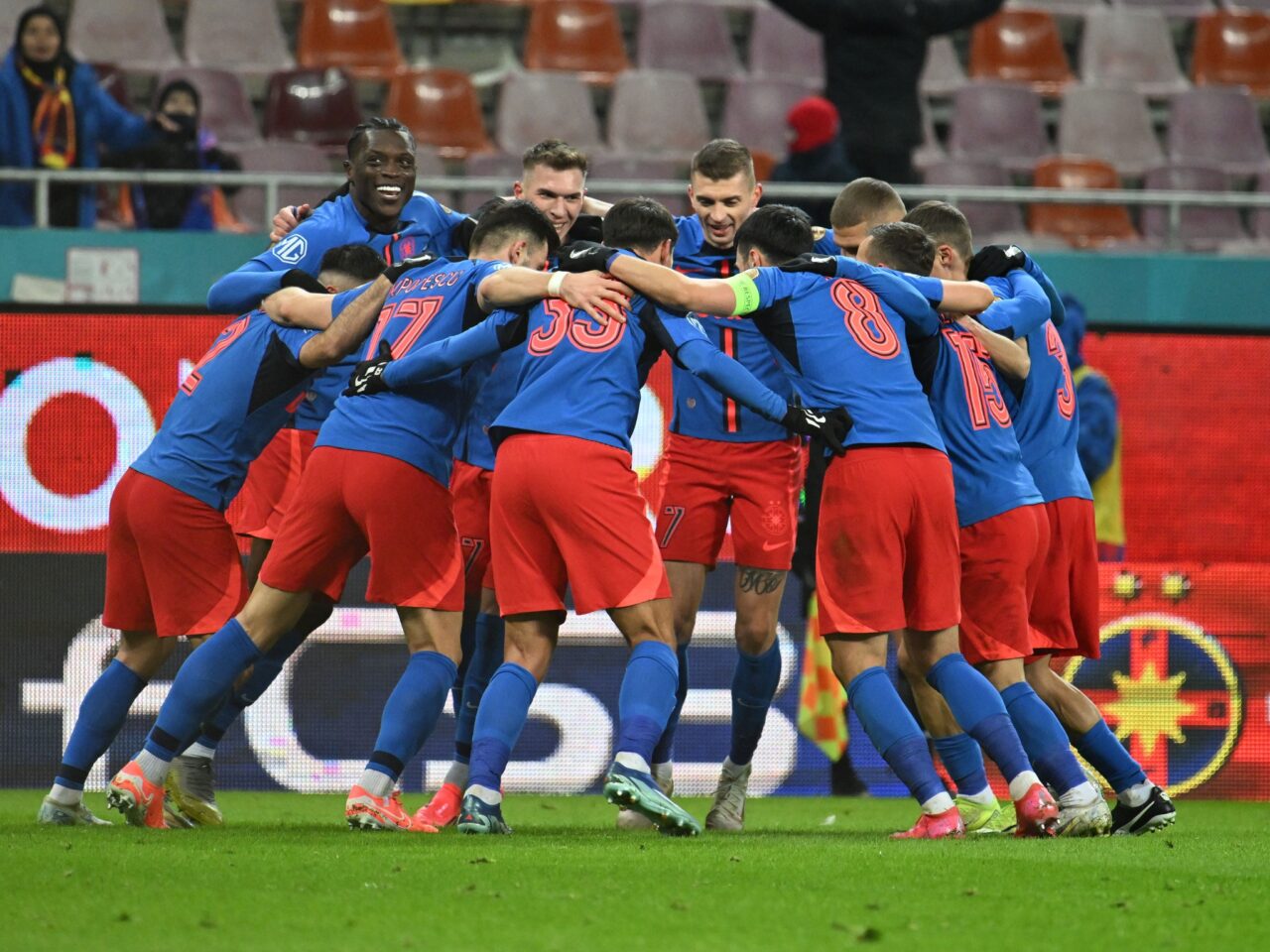 FCSB, LIDER după etapa 26! Ce meciuri se mai joacă azi în Superliga