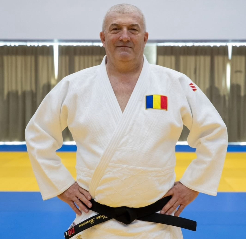 A făcut mii de kilometri ca să descopere un nou CAMPION olimpic