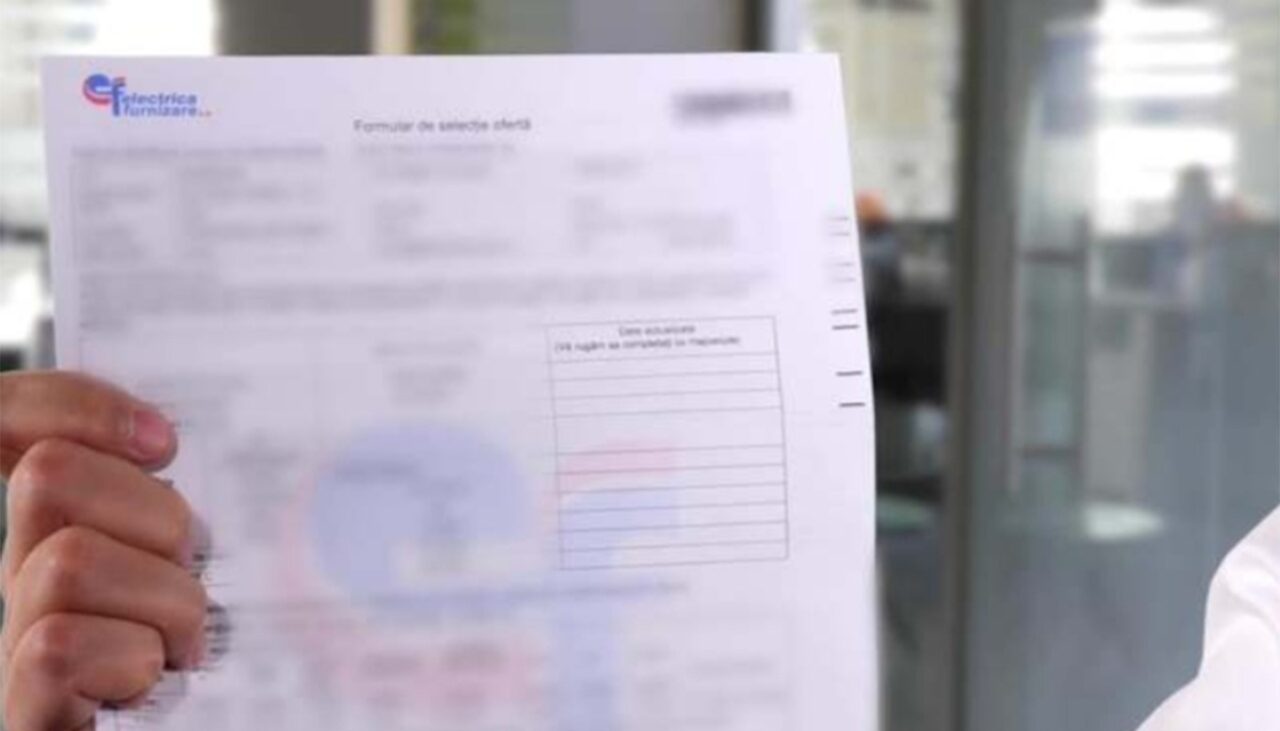 Factură bizară primită de un clujean, de la Electrica. Cât i-a venit de plată la curent