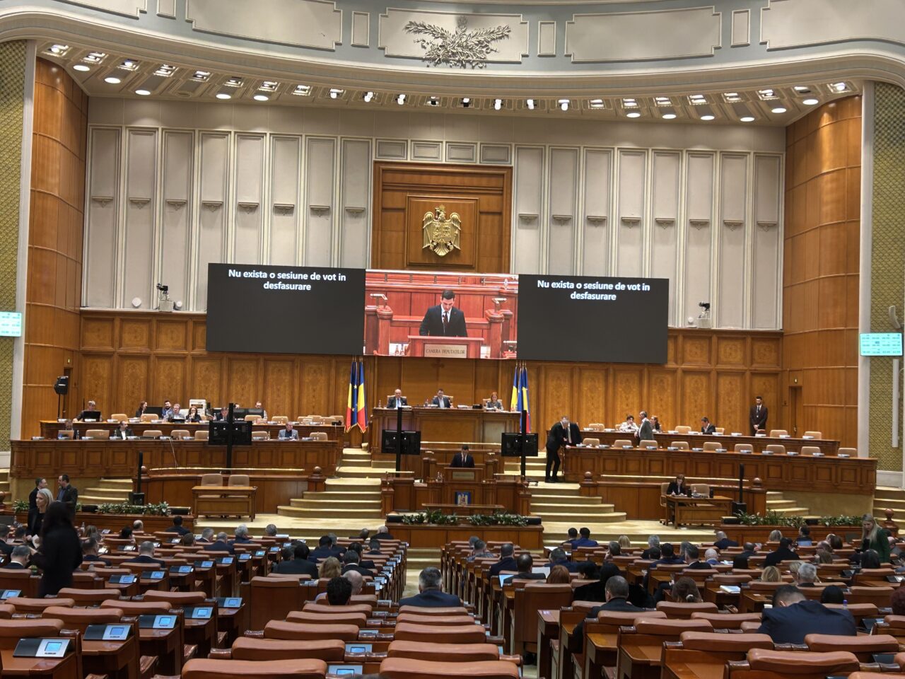 Deputații au adoptat proiectul care permite distrugerea dronelor rusești. SCANDAL în plen: „Apărătorii curcubeului ne vorbesc despre apărare”