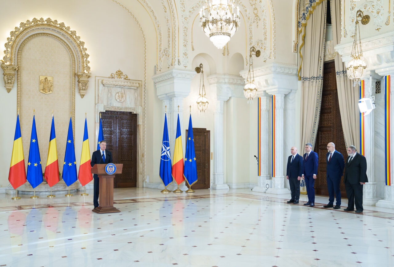 Suspendarea lui Klaus Iohannis, DISCUTATĂ în coaliție. În Parlament se discută a treia cerere de încheiere a mandatului