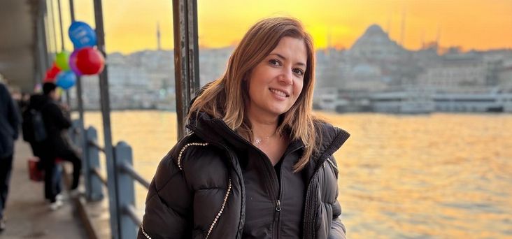 Cum A AJUNS Amalia Enache la TV. ”Eu am dat în joacă proba, știam că ei își doreau musai un băiat”