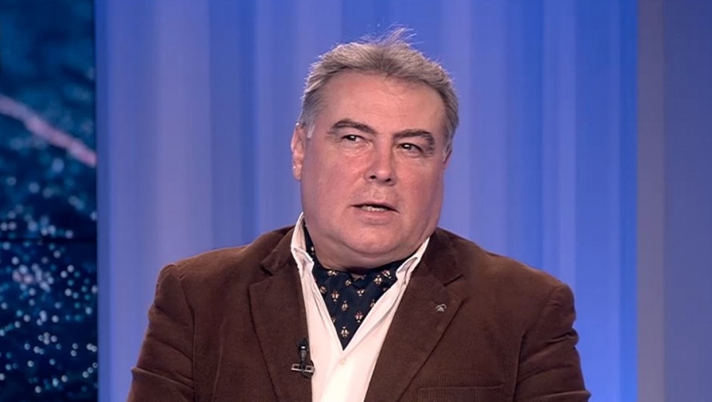 Adrian Cioroianu: „Cel mai înțelept ar fi fost ca PREȘEDINTELE să predea ștafeta în decembrie anul trecut”