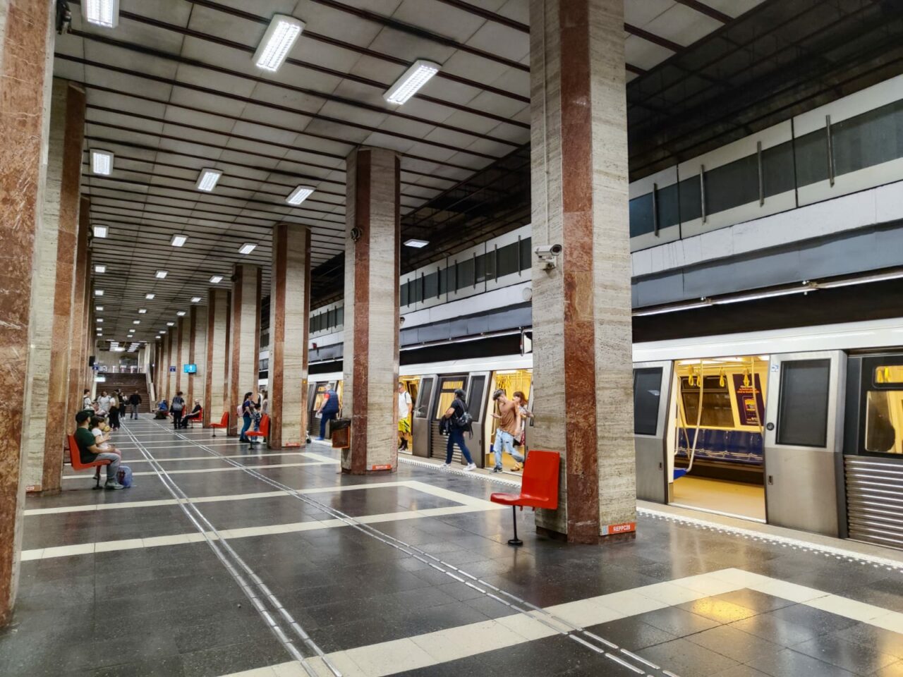 Grevă japoneză la METROU de luni. Sindicatele protestează împotriva ordonanței-trenuleț