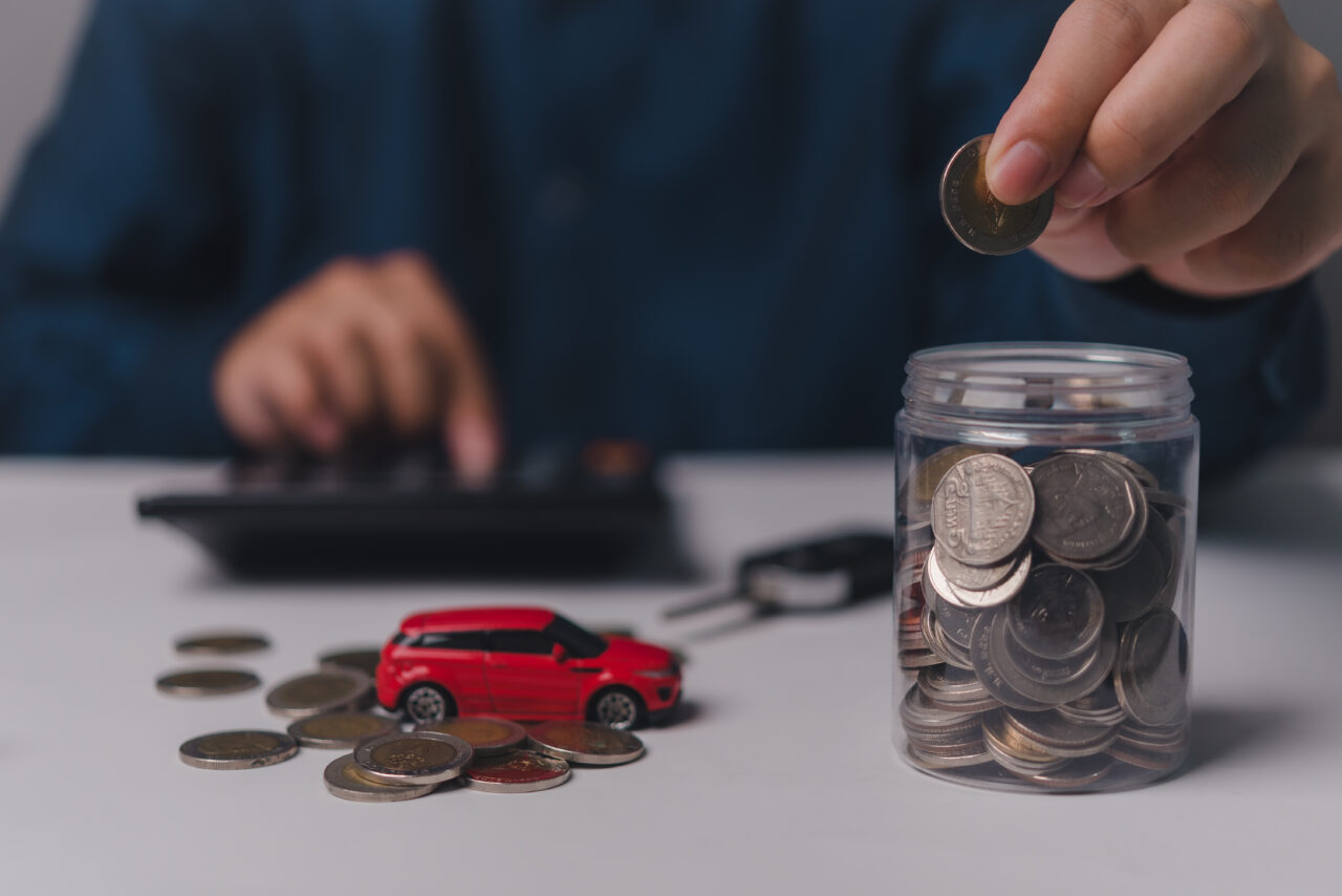 O nouă taxă auto pentru șoferii din Marea Britanie. Se aplică și pensionarilor