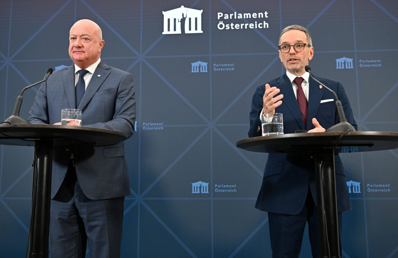 Negocierile privind formarea unei COALIȚII guvernamentale în Austria între extrema-dreaptă și conservatori au eșuat
