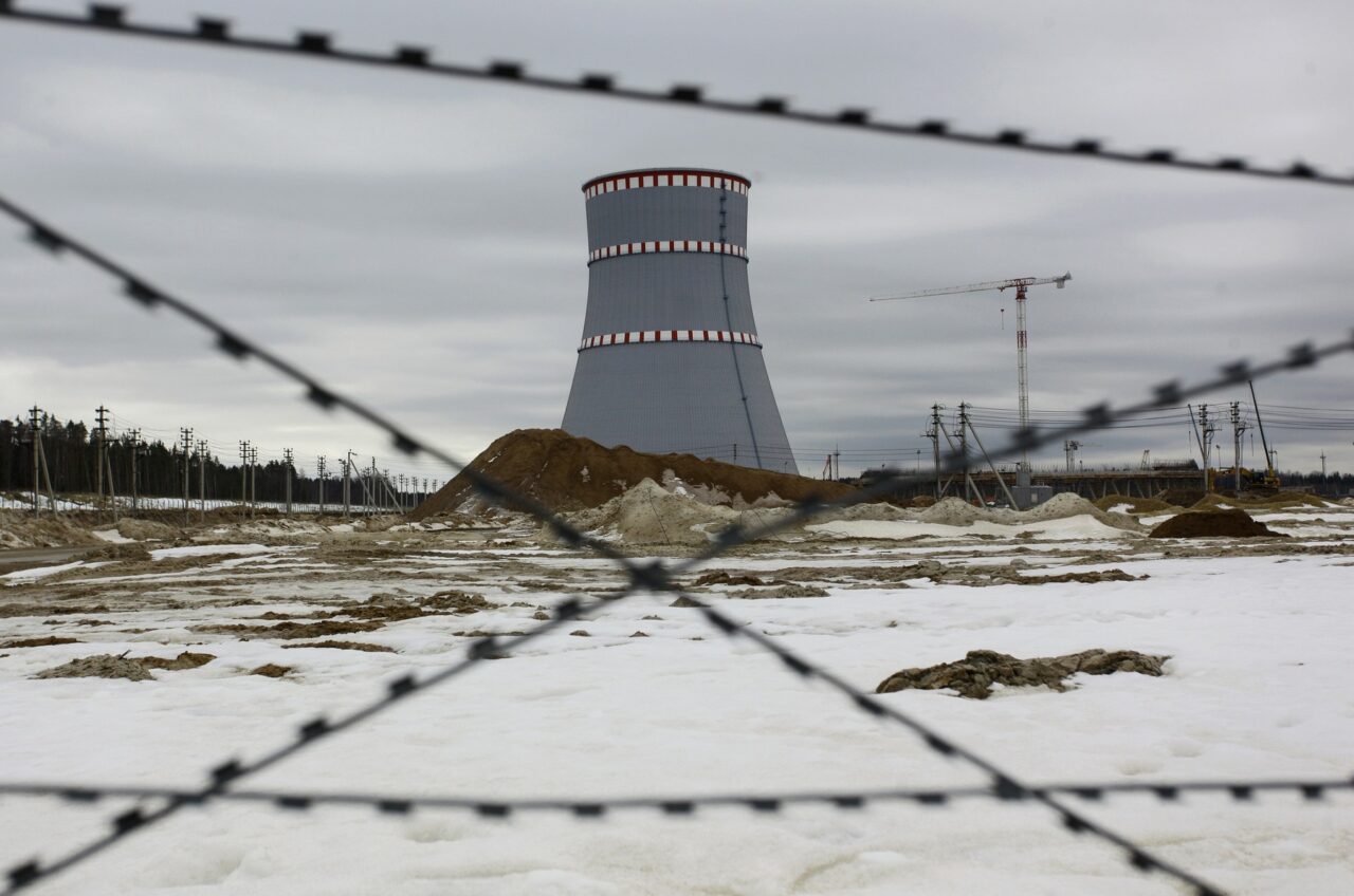 Rusia: Doi bărbați condamnați la 23 de ani de închisoare pentru acte de SABOTAJ la centrale nucleare
