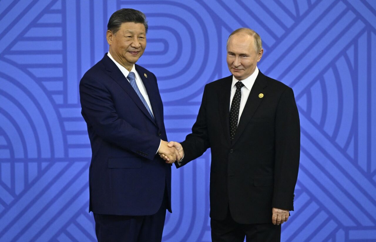 Pregătiri pentru întâlnirea dintre PUTIN și Xi Jinping/ China și Rusia vor comemora victoria din Al Doilea Război Mondial