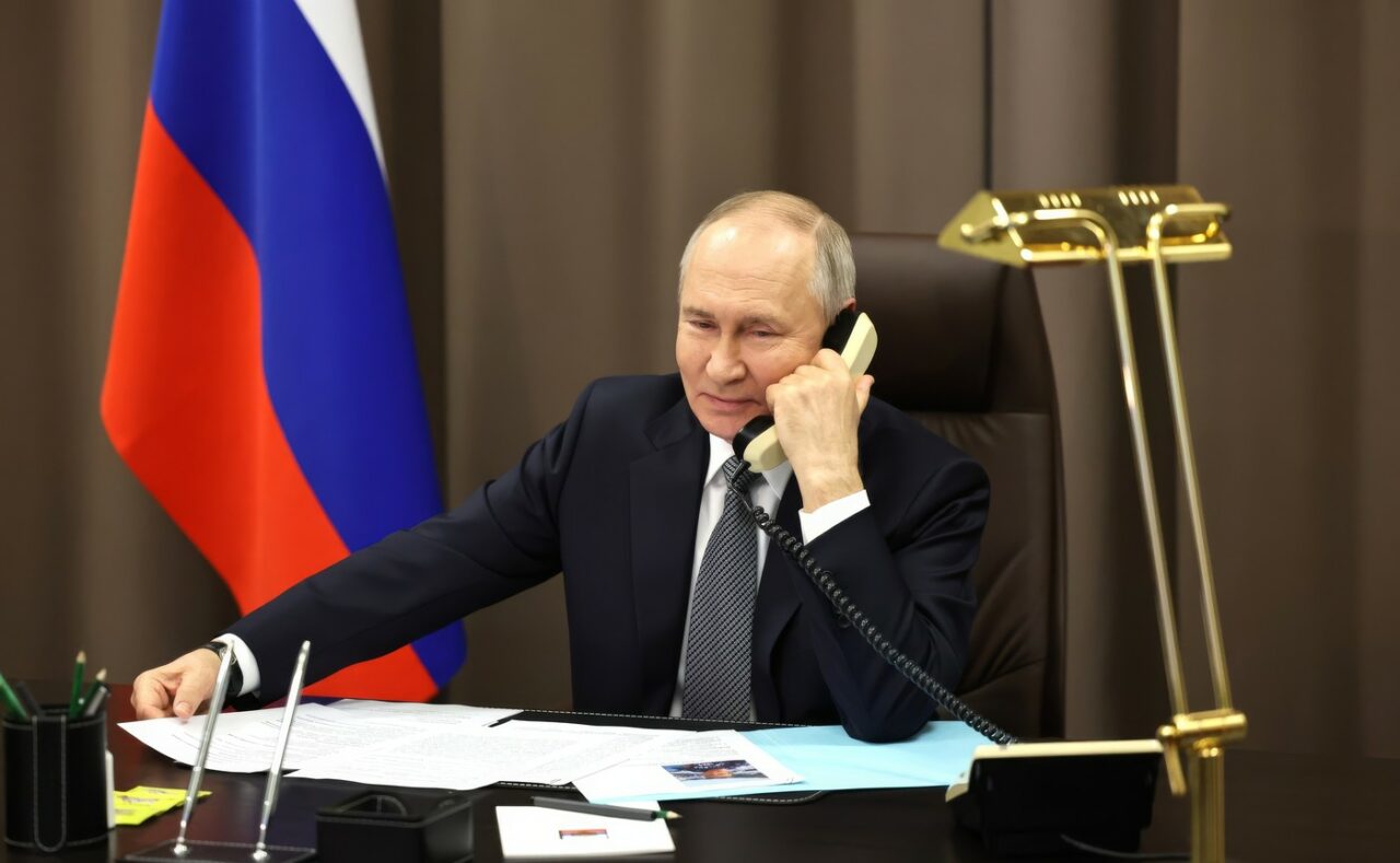PUTIN a purtat o discuție telefonică cu Ahmed Al-Sharaa/ Kremlinul: „Rusia este pregătită să susțină dezvoltarea socio-economică a Siriei”