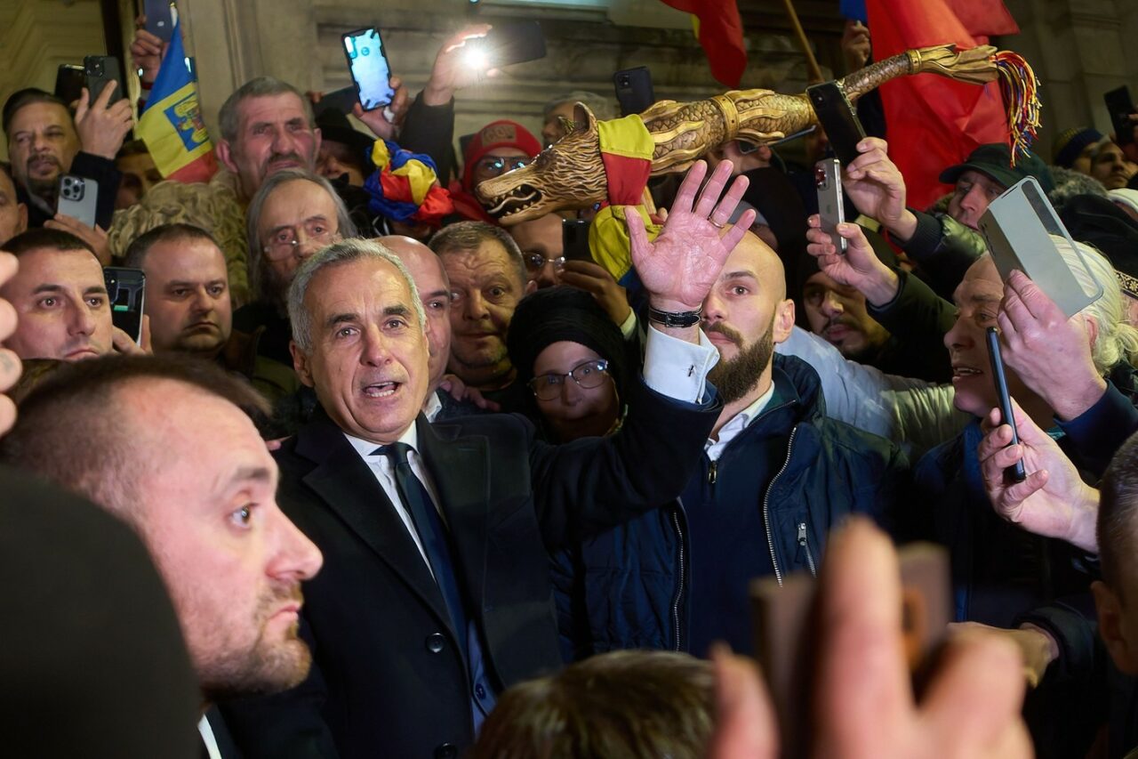 Georgescu: Anularea alegerilor a fost decisă de judecătorii CCR și de Iohannis /A fost „LOVITURĂ de STAT” ordonată de Administrația Biden și de UE