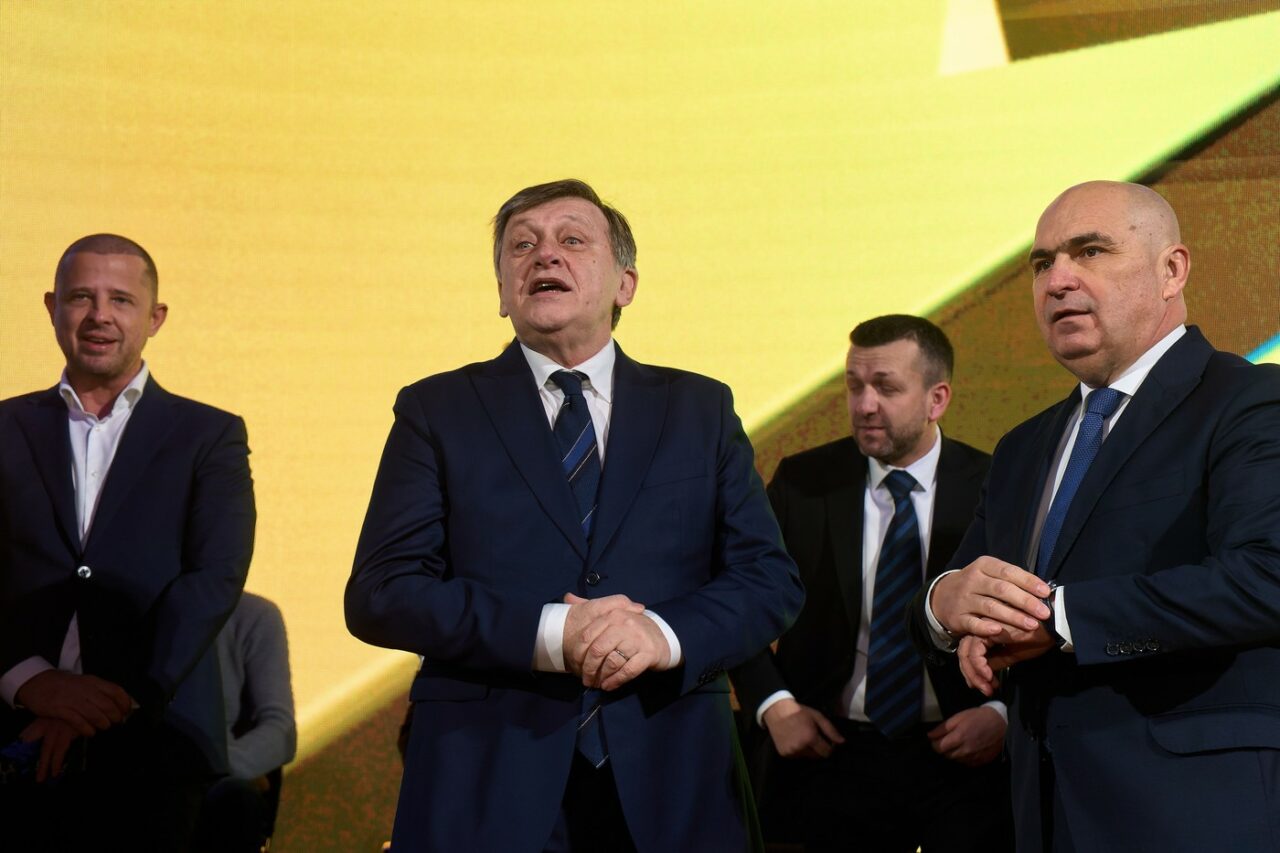 Crin Antonescu: Ilie Bolojan trebuie să se comporte în aceste trei luni ca un PREȘEDINTE deplin, să uzeze de toate prerogativele