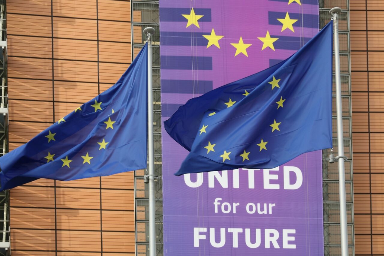 Financial Times: Uniunea Europeană plănuiește o revizuire RADICALĂ a bugetului