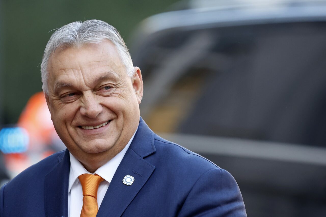 Viktor Orban: “A sosit momentul să ELIMINĂM rețelele străine de ONG-uri și media care primesc fonduri din SUA”
