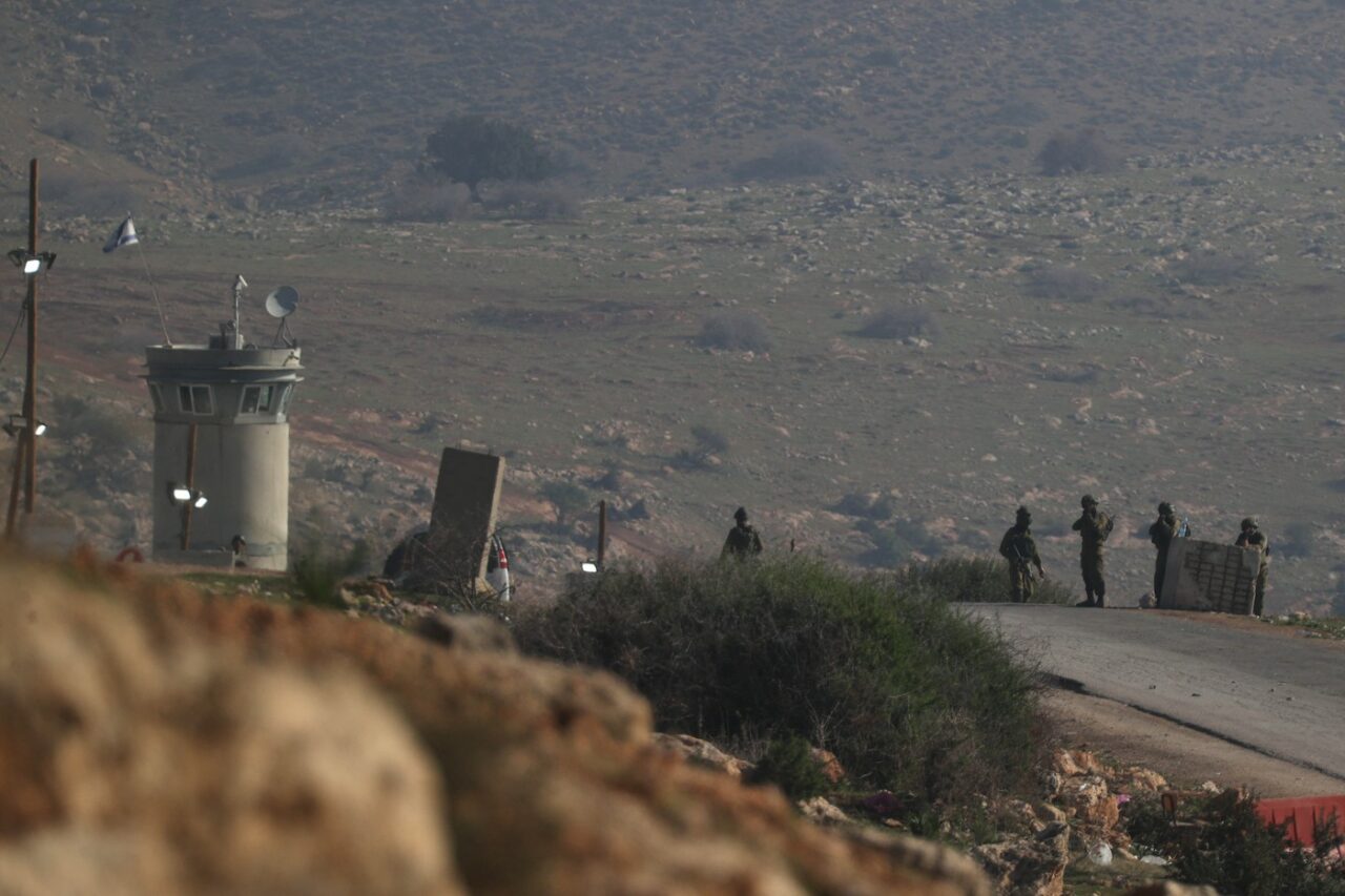 Militari israelieni, uciși într-un incident armat produs în CISIORDANIA /Autorul atacului, un islamist palestinian, a fost eliminat
