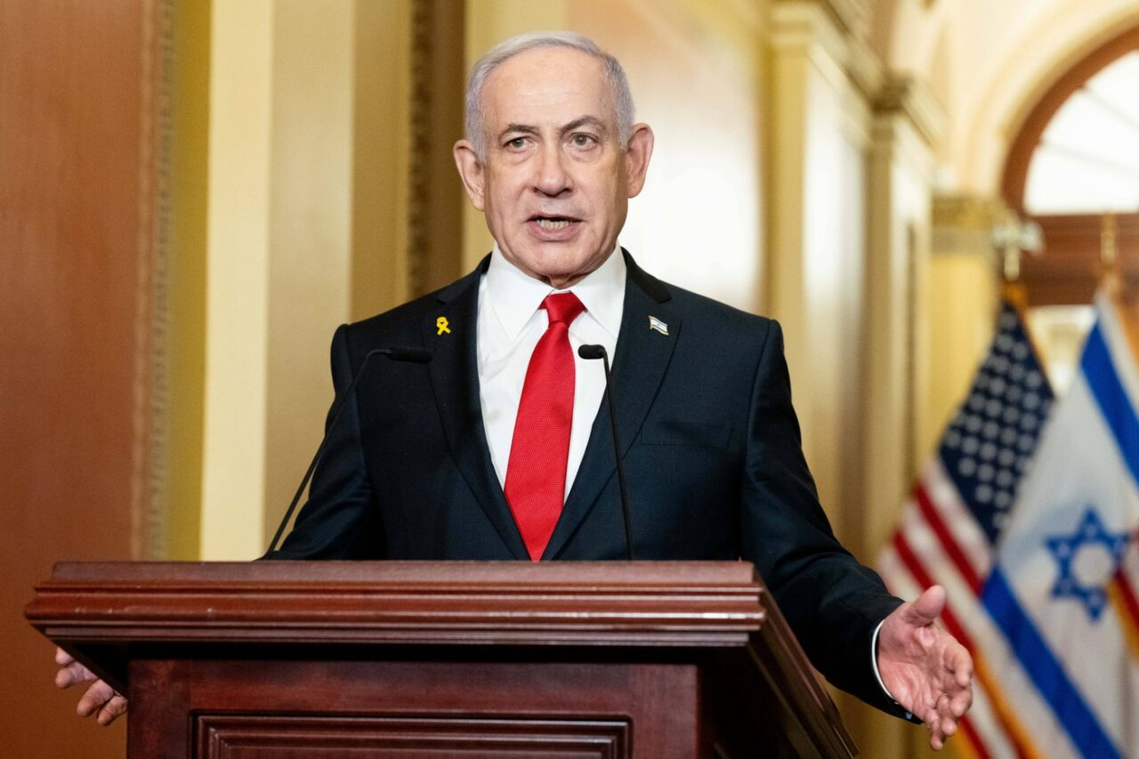 Netanyahu amenință cu reluarea ostilităților în Fâșia Gaza, dacă OSTATICII nu vor fi eliberați sâmbătă