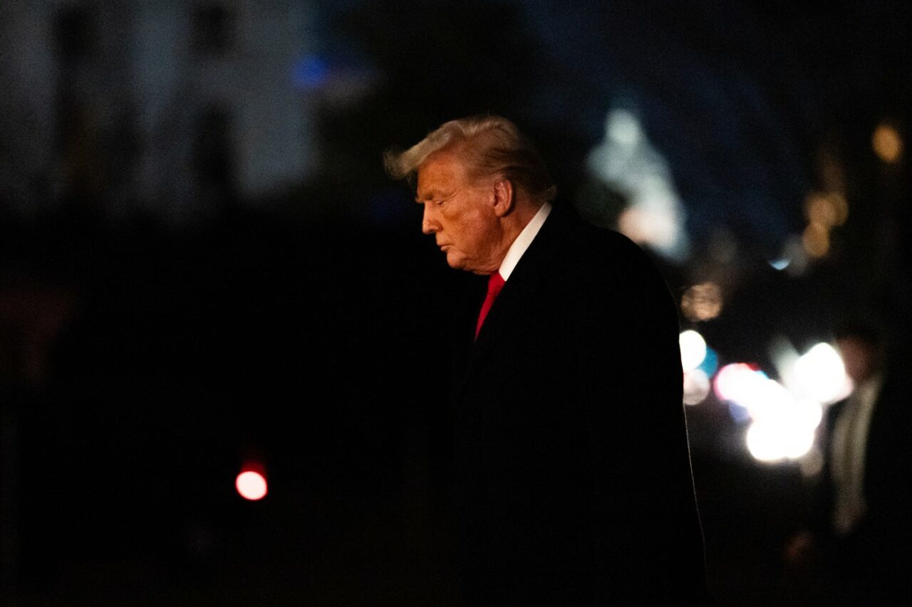 Trump anunță că planul său nu prevede revenirea palestinienilor în FÂȘIA GAZA /„Nu ar avea acest drept”