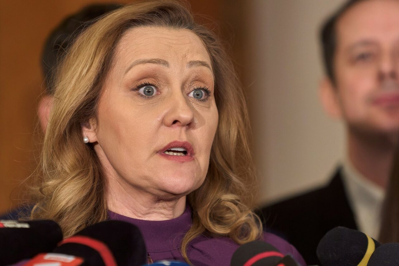 Elena LASCONI reacționează după ce vicepreședintele USR i-a propus să se retragă de la alegerile prezidențiale: „Nu-mi place atitudinea de pierzător”