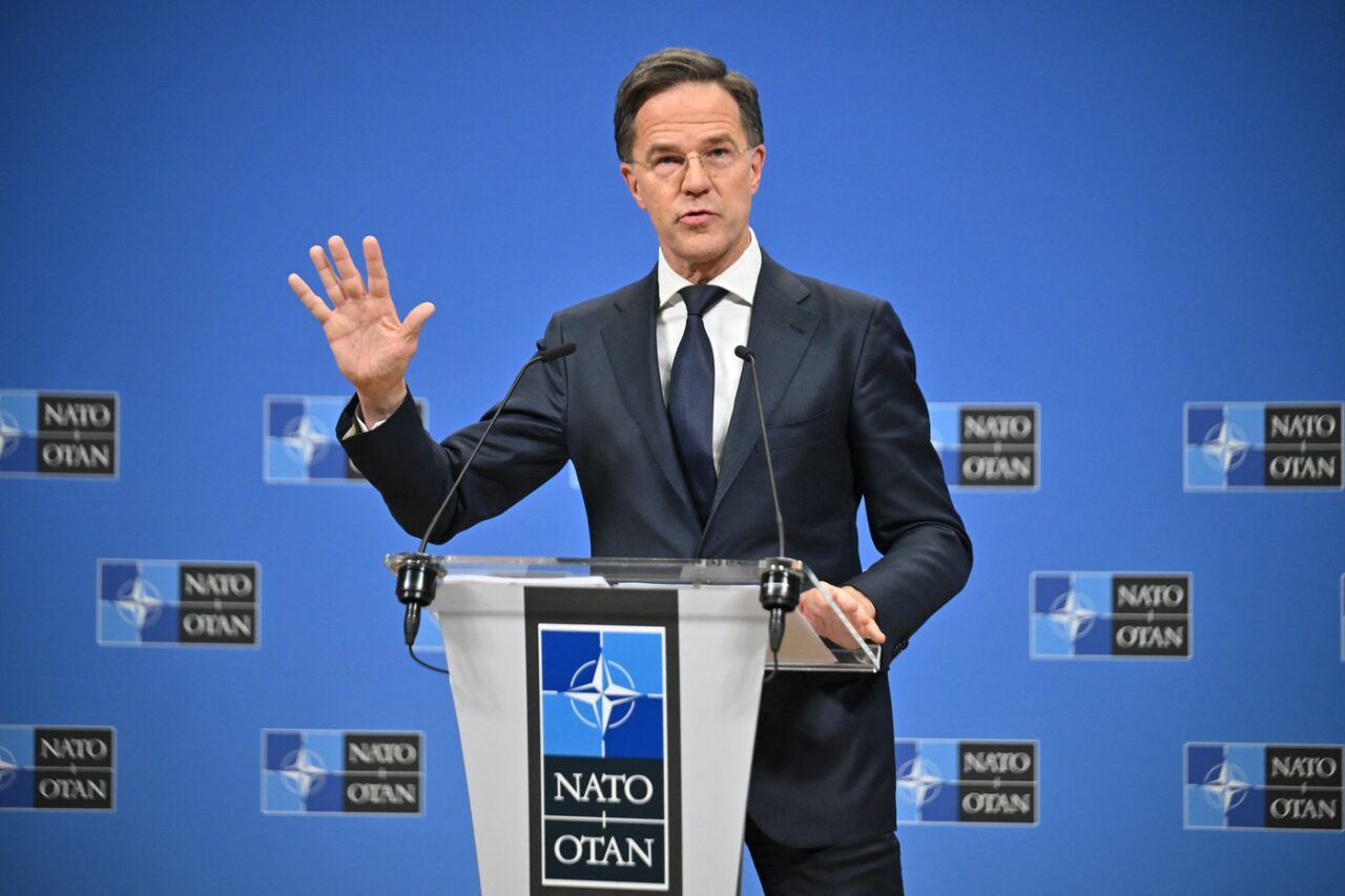 Secretarul general al NATO cere majorarea bugetelor pentru APĂRARE /„Menținem în siguranță un miliard de oameni într-o lume mai periculoasă”