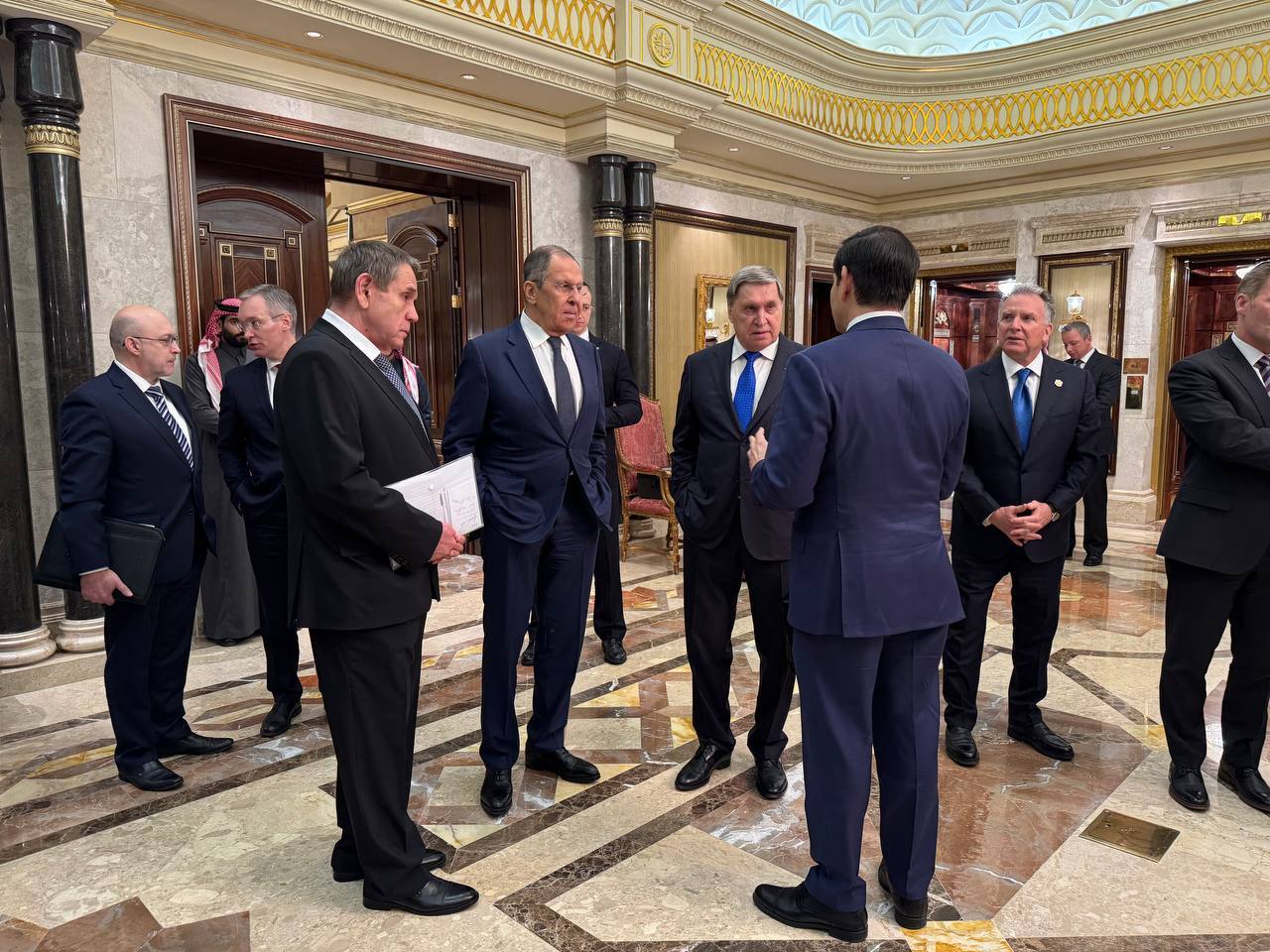 SUA și Rusia discută la Riyad despre situația din Ucraina. De ce a fost aleasă Arabia Saudită ca gazdă a reuniunii