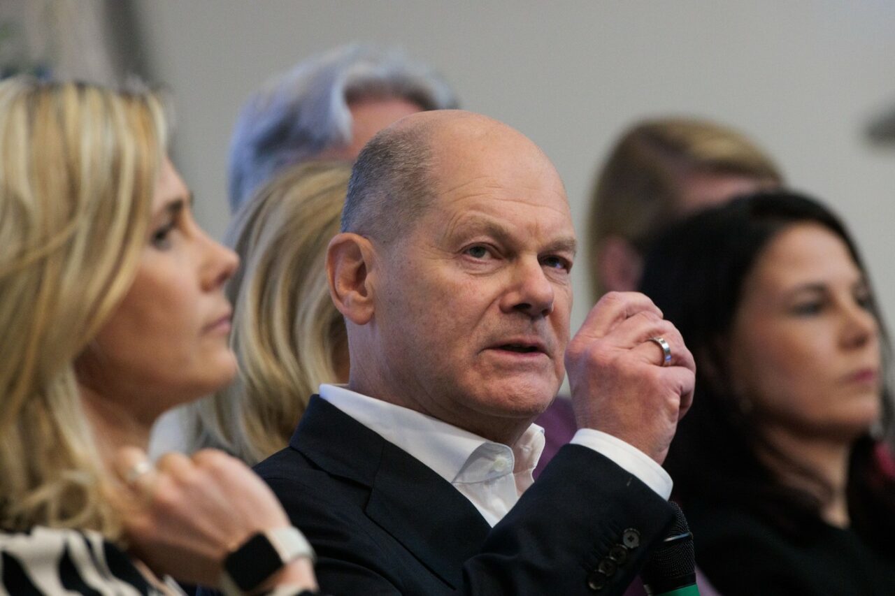Cancelarul Germaniei critică afirmațiile lui Trump la adresa președintelui Ucrainei/ „Este greșit să negăm DEMOCRAȚIA președintelui Zelenski”