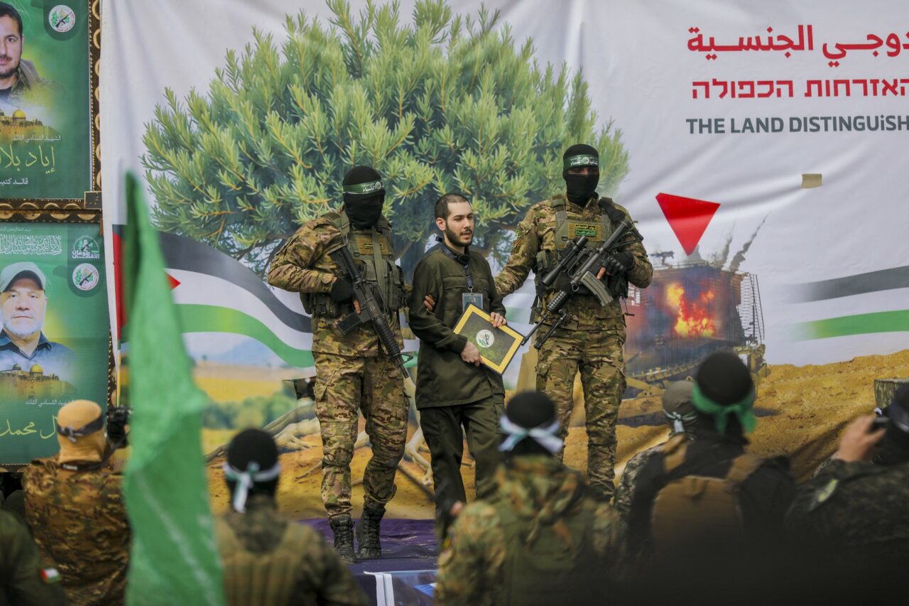 Hamas se declară pregătită să ÎNCEAPĂ discuțiile privind a doua fază a încetării focului în Fâșia Gaza