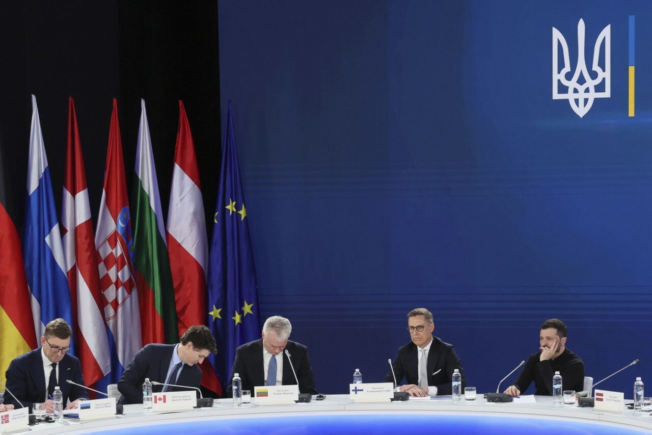 Zelenski a participat la o reuniune a Grupului G7 /Liderul de la Kiev așteaptă garanții de securitate din partea partenerilor occidentali