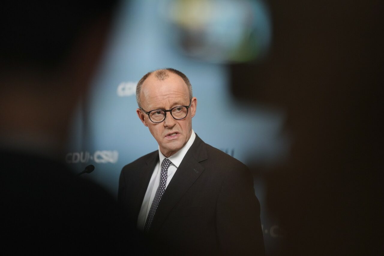 The Guardian: Friedrich Merz era politicianul german orientat cel mai mult spre SUA /Schimbarea atitudinii ar putea fi un moment ISTORIC pentru Europa