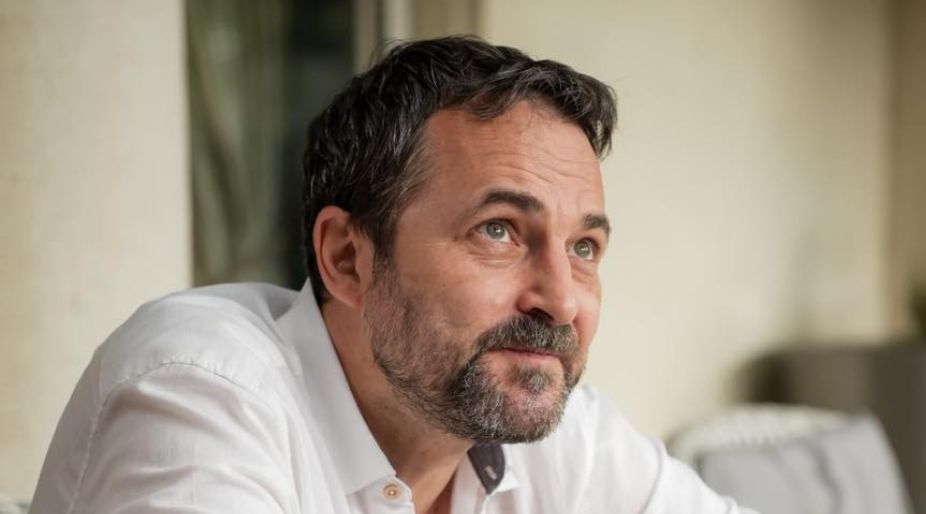 Andrei Aradits, despre CARIERA sa. ”Când i-am spus mamei că vreau să dau la Teatru, n-a sărit în sus de bucurie”