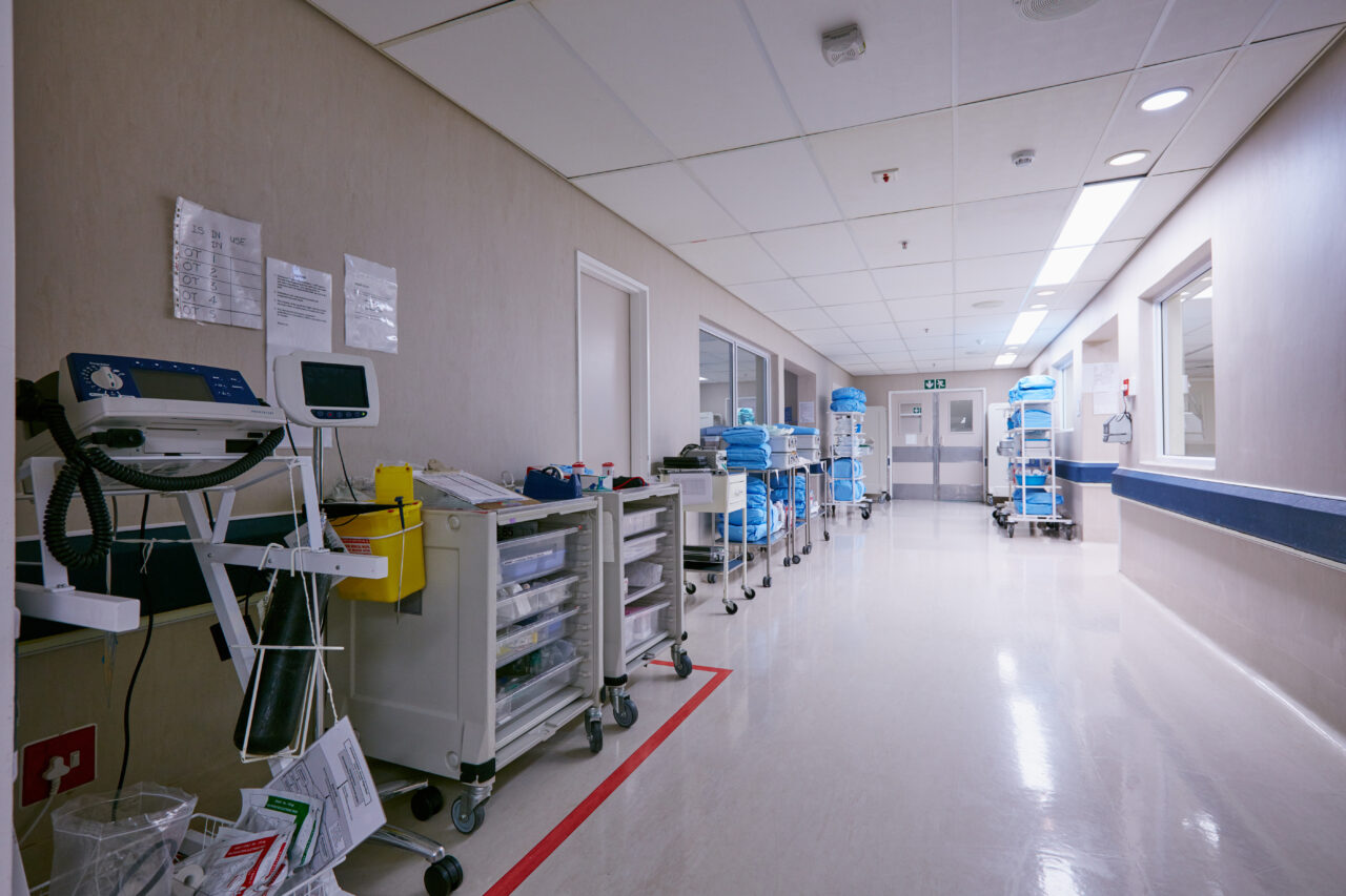 Povestea femeii din Alba, diagnosticată cu o boală gravă, care a dat în judecată Casa de Asigurări. A plătit 95.000 de euro pe un medicament