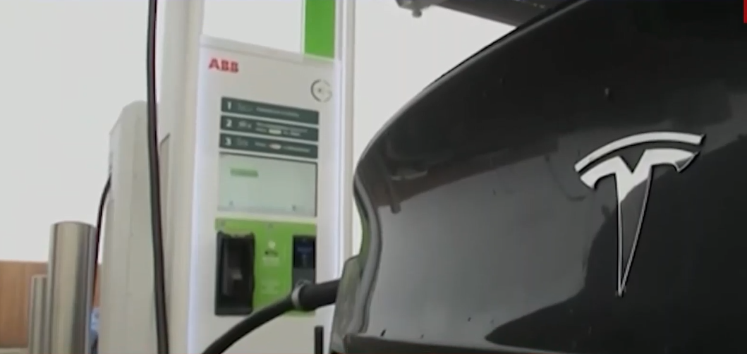 Elon Musk, sabotat în Europa. Vânzările Tesla au scăzut, deși comercializarea autoturismelor electrice s-a apreciat substanțial pe continent