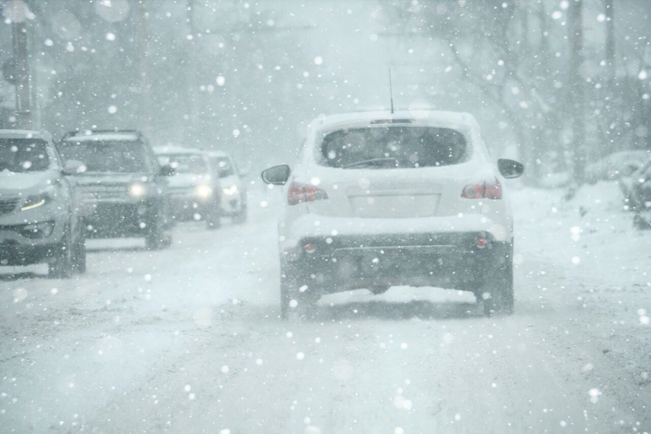 VREMEA România, lovită de un val de GER și ninsori abundente. Temperaturile scad până la -20°C. Șefa ANM: Cea mai friguroasă lună din istorie