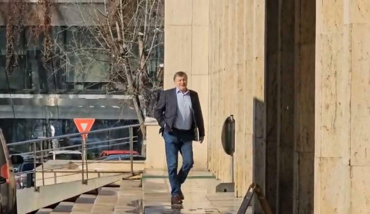 Ședință a coaliției la Guvern. Crin Antonescu, prezent. Oficial: PSD-PNL-UDMR au constituit alianța „România, Înainte” – DOCUMENT