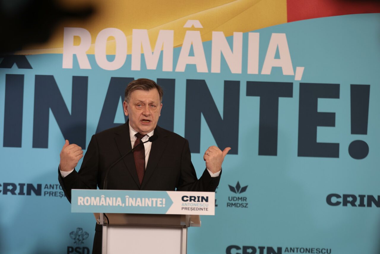 Crin Antonescu nu vede „ingerințe inacceptabile” în declarațiile lui JD Vance sau Elon Musk despre România: „Sunt niște aprecieri”