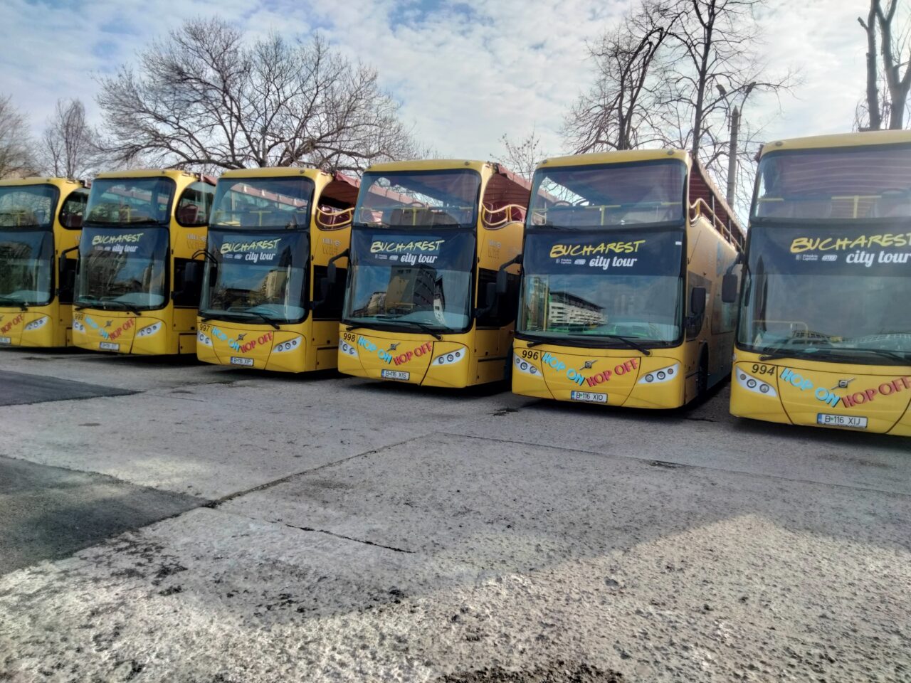Primăria Capitalei vrea să resusciteze autobuzele turistice cumpărate la mâna a doua cu peste 420 de mii de euro: „Se caută un traseu cultural”