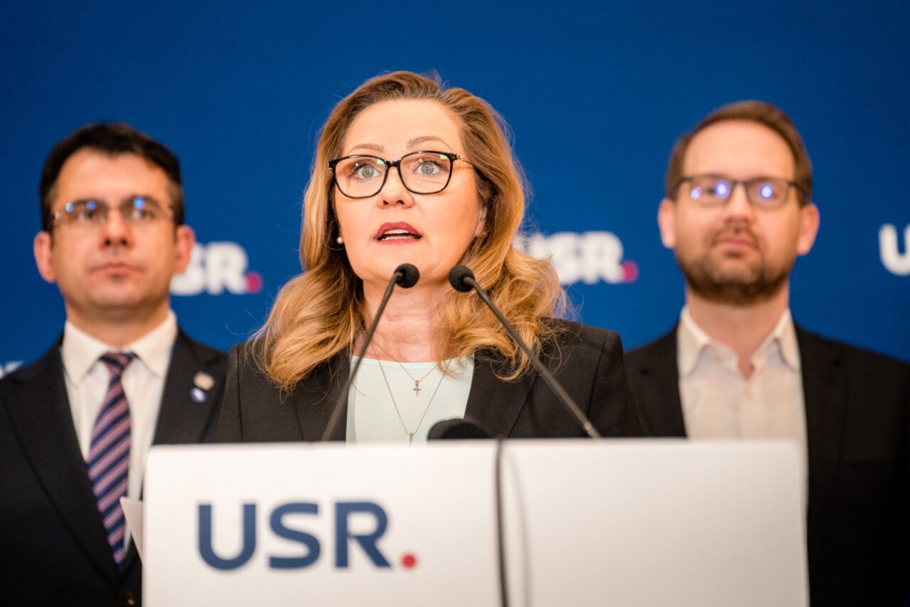 Divergențe în USR în privința moțiunii de cenzură. Năsui îi răspunde Elenei Lasconi: „Eu NU susțin guvernul Ciolacu pentru că face rău României”