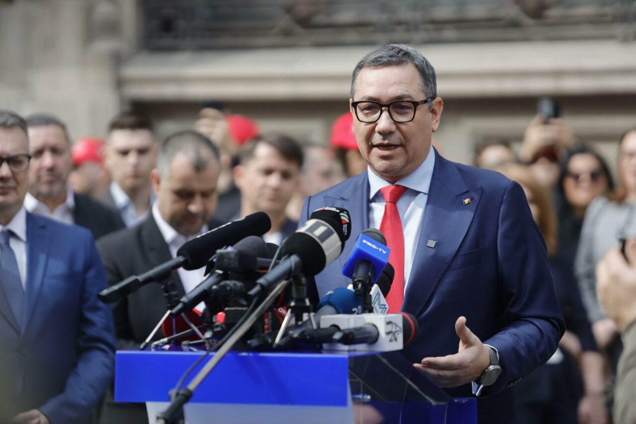 Victor Ponta: România este într-o CRIZĂ fără precedent / Vreau să văd dacă voi fi lăsat să candidez