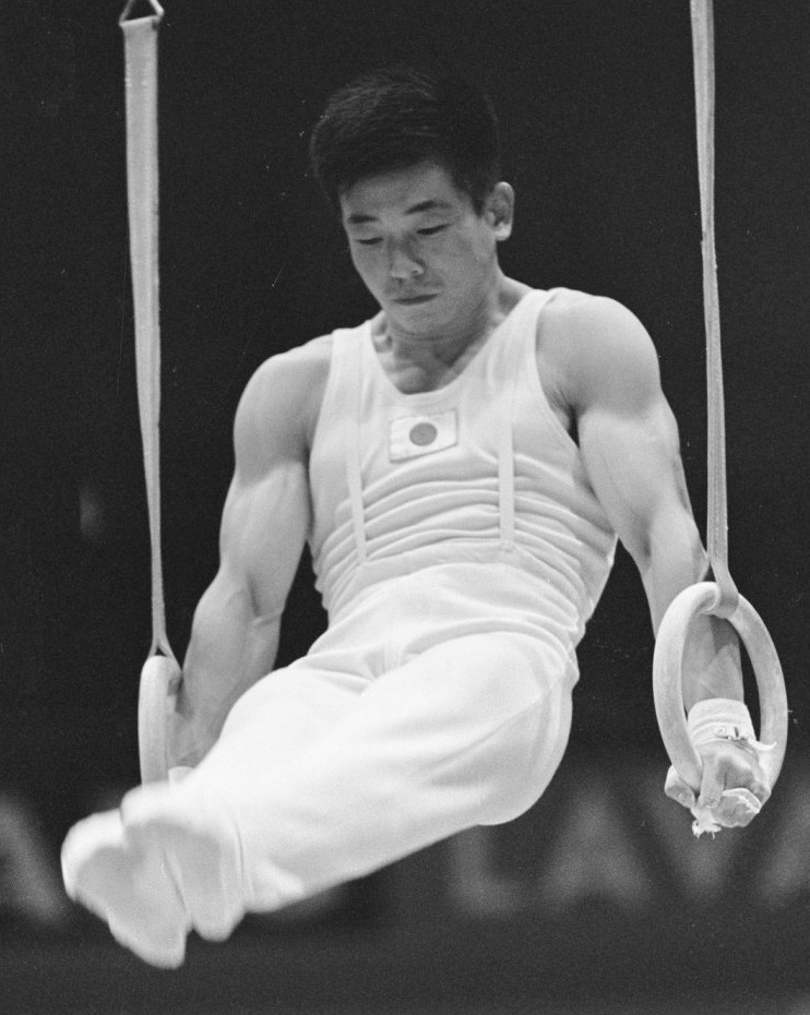 DOLIU în sportul internațional. Gimnastul care a inspirat generații, prin tehnica „Nakayama”, a murit / A câştigat şase medalii olimpice de aur